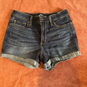 Hollister High Rise Short